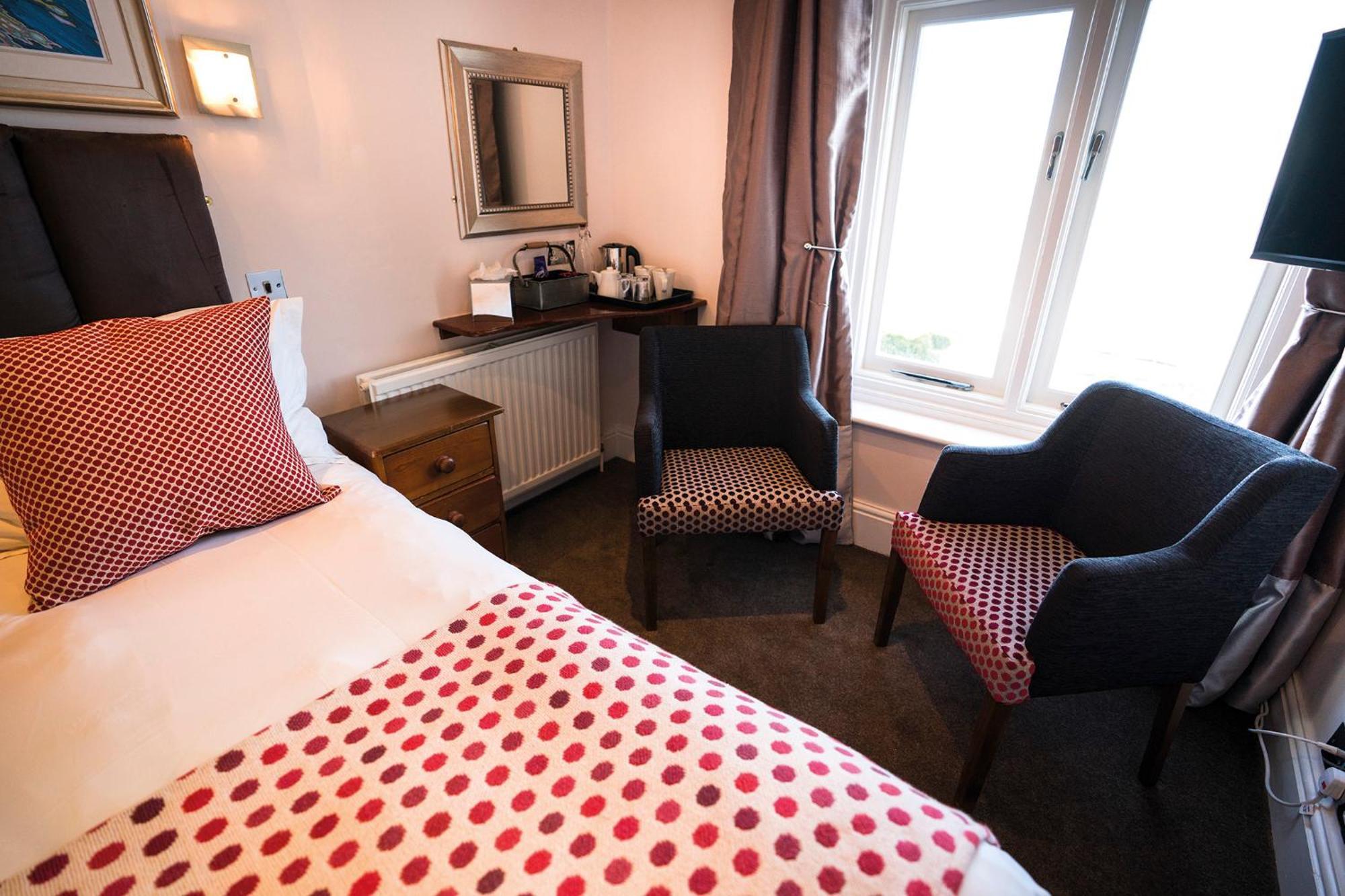 Hotel The Helaina à Scarborough Chambre photo
